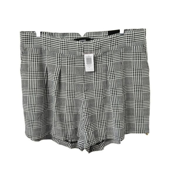 TORRID Black Georgette Ruffle Tank & Glen Plaid Crepe Short Set - Picture 3 of 16